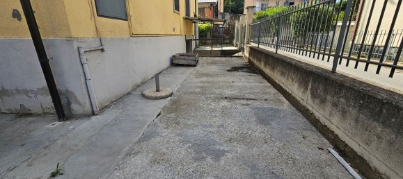 3 rooms Apartment in Asti, Italy No. 258658 8