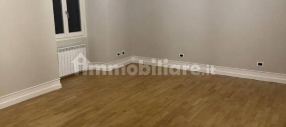 2 bedrooms Apartment in Rome, Italy No. 349941 3