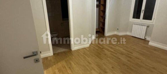 2 bedrooms Apartment in Rome, Italy No. 349941 9