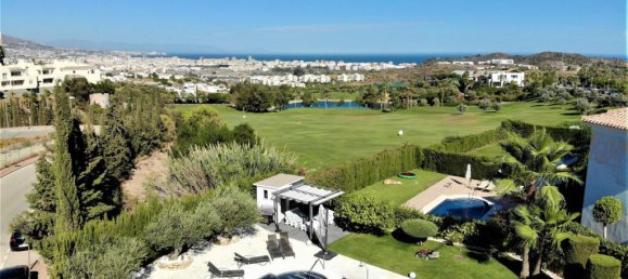 3 bedrooms Villa in Alameda, Spain No. 173020 4