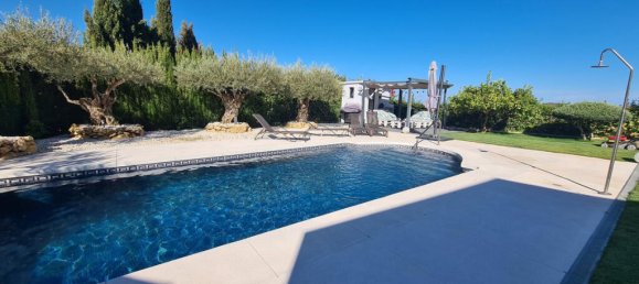 3 bedrooms Villa in Alameda, Spain No. 173020 24