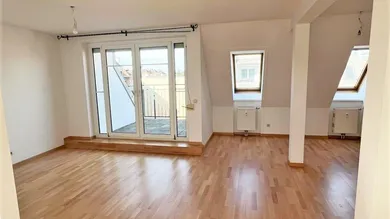 Дуплекс с 3 комнатами в Занкт Пёльтен, Австрия № 170701