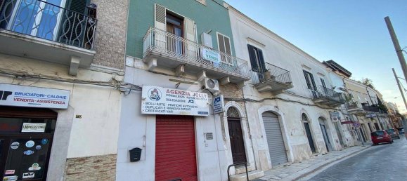 Квартира с 2 спальнями в Чериньола, Италия № 238384 2