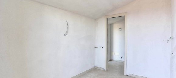 1 bedroom Apartment in Rosignano Marittimo, Italy No. 48474 13