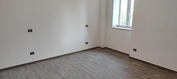 4 rooms Apartment in Cesinali, Italy No. 302904 3