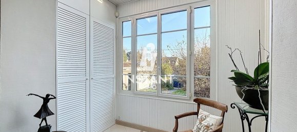 Casa de 5 dormitorios en Neuilly-Plaisance, France No. 161875 2