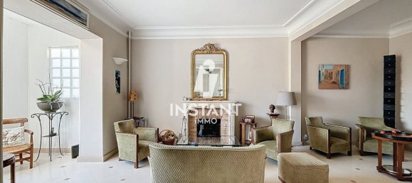 Casa de 5 dormitorios en Neuilly-Plaisance, France No. 161875 3