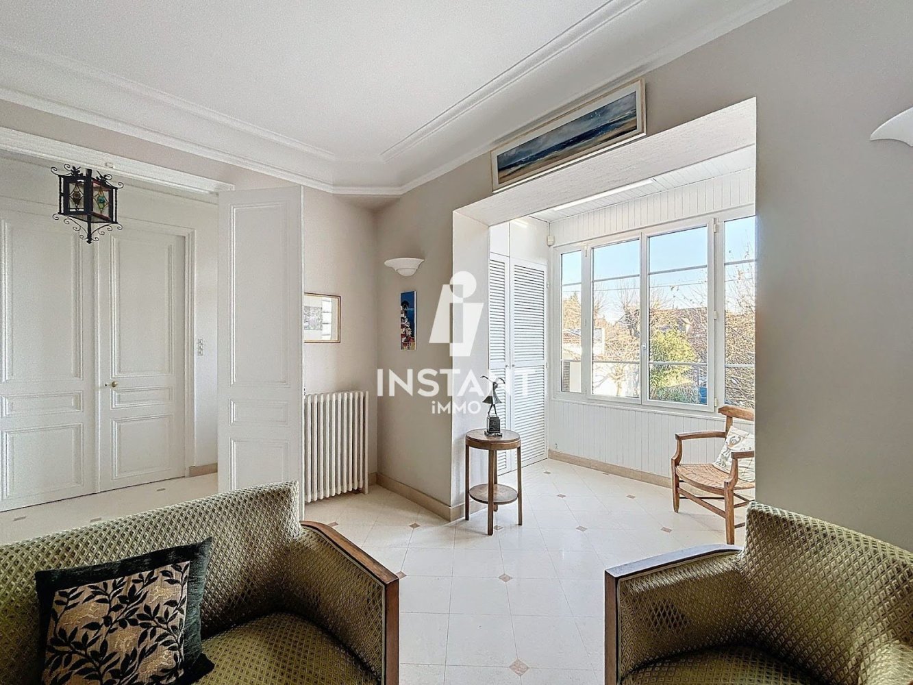 Casa de 5 dormitorios en Neuilly-Plaisance, France No. 161875