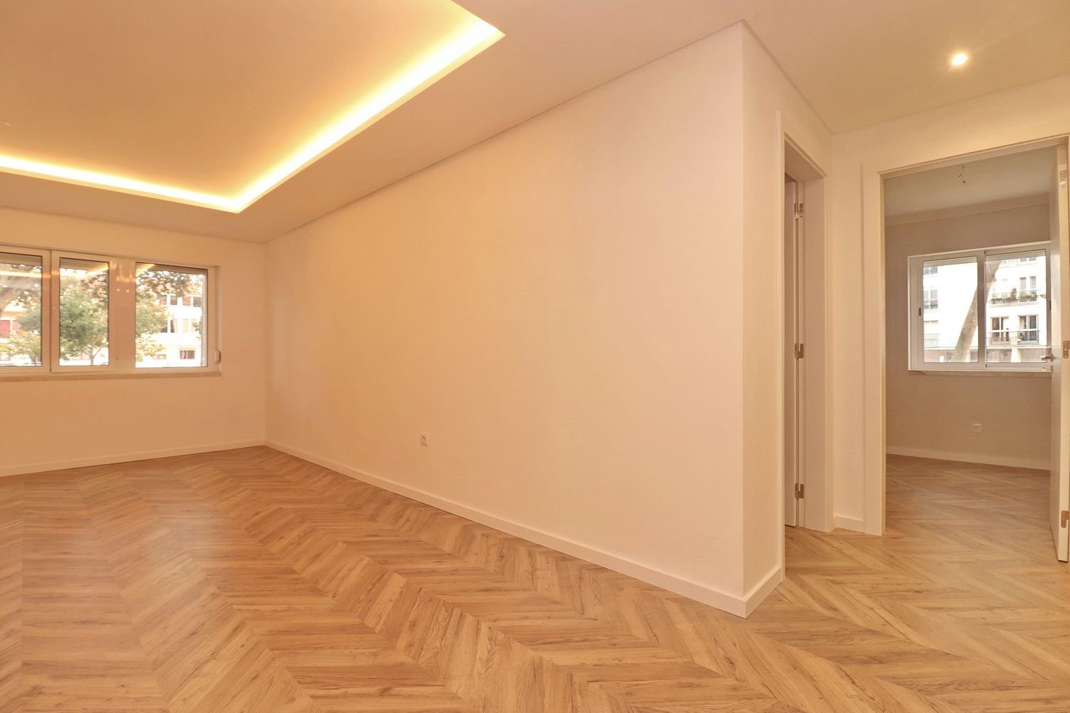 4 bedrooms Apartment in Cascais, Portugal No. 355832