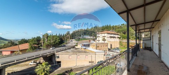 4 غرف نوم منزل في Caltagirone, Italy رقم 168571 30