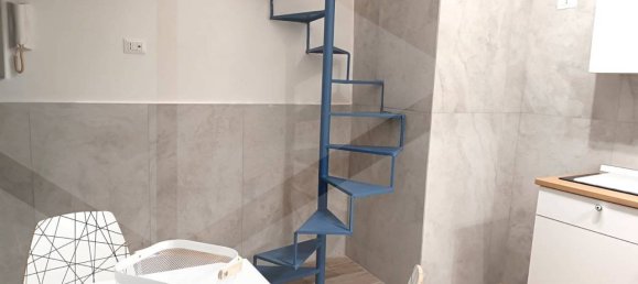 2 rooms Apartment in Naples, Italy No. 24250 7