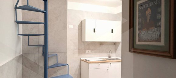 2 rooms Apartment in Naples, Italy No. 24250 4