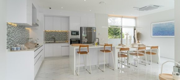 3 bedrooms Villa in Phuket, Thailand No. 12505 5