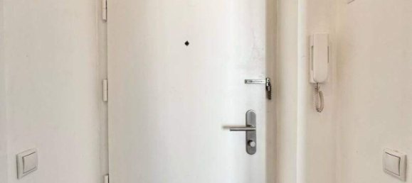 2 rooms Apartment in Liesing, Austria No. 229755 3