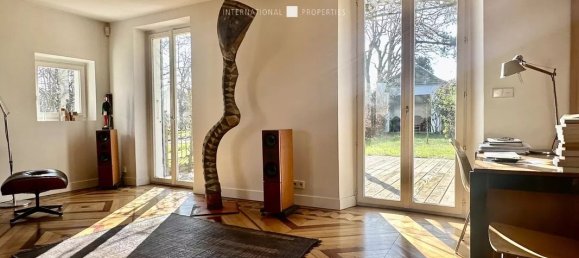 5 bedrooms Castles in Meudon, France No. 180322 20