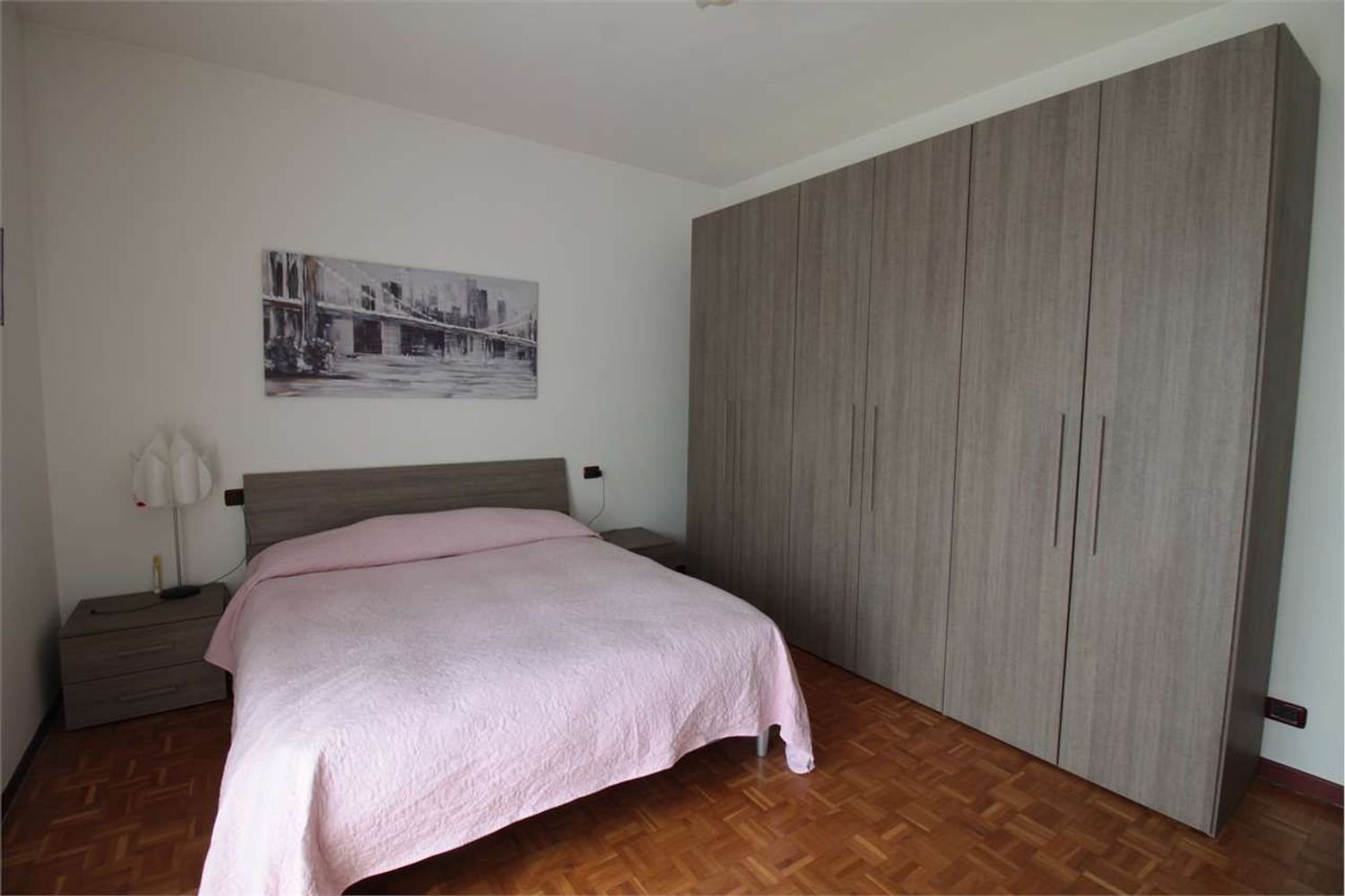 3 rooms Apartment in Como, Italy No. 87246