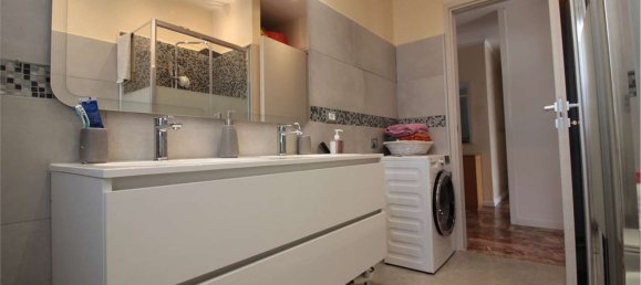 3 rooms Apartment in Como, Italy No. 87246 13