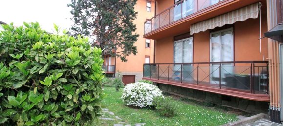 3 rooms Apartment in Como, Italy No. 87246 2