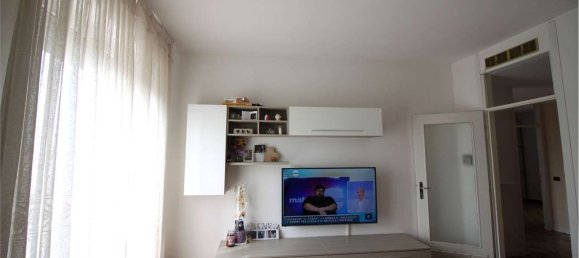 3 rooms Apartment in Como, Italy No. 87246 18