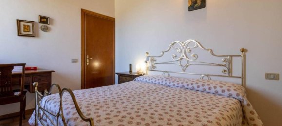 Квартира с 4 комнатами в Совичилле, Италия № 28752 33