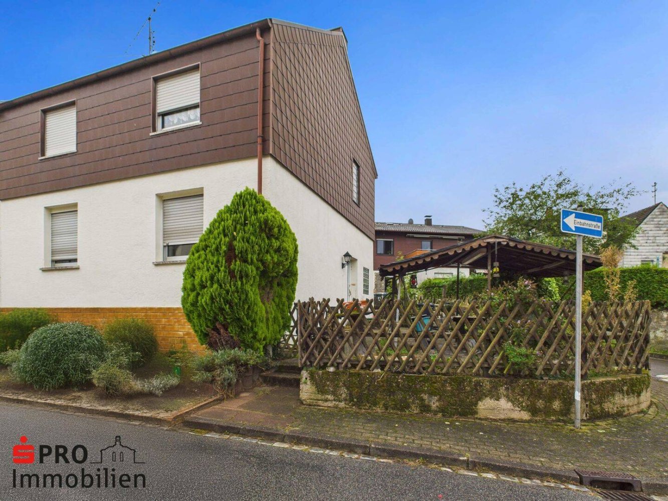 4 rooms House in Saarbrucken, Germany No. 365475