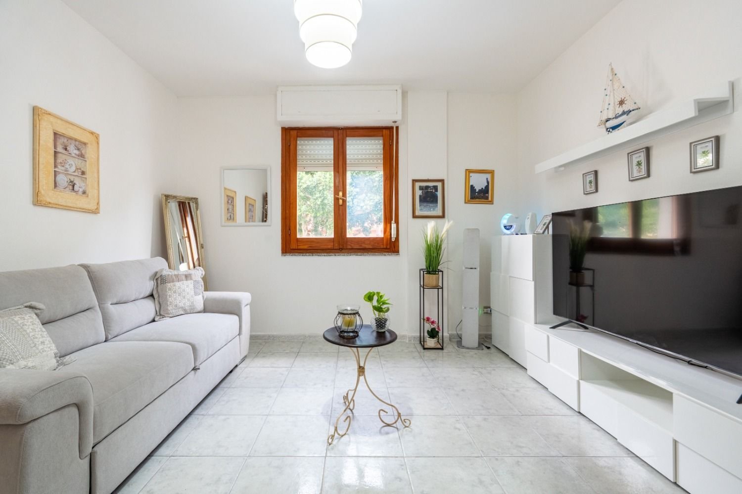 3 Schlafzimmer Wohnung in Capoterra, Italy, Nr. 315471