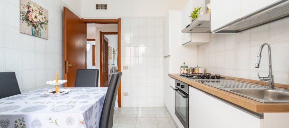3 Schlafzimmer Wohnung in Capoterra, Italy, Nr. 315471 11