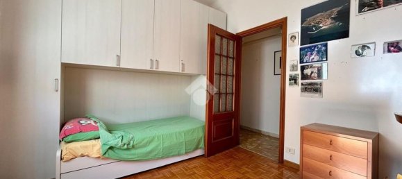 4 Schlafzimmer Wohnung in Genoa, Italy, Nr. 372749 22