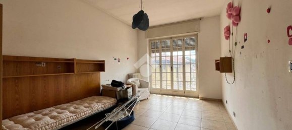 Квартира с 2 спальнями в Кастелламонте, Италия № 289998 21