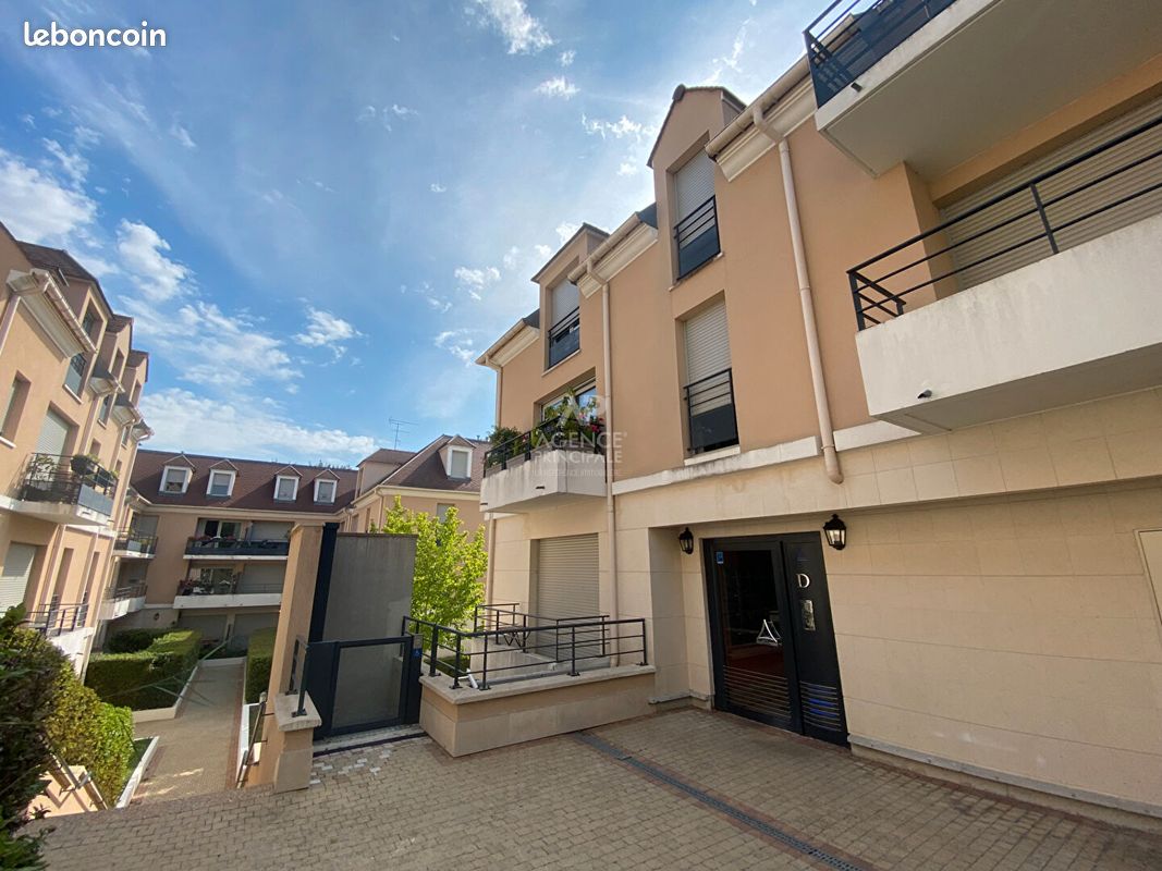 1 Schlafzimmer Wohnung in Pontoise, France, Nr. 186306