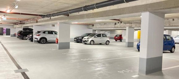  Parking in Penzing, Austria No. 134599 5