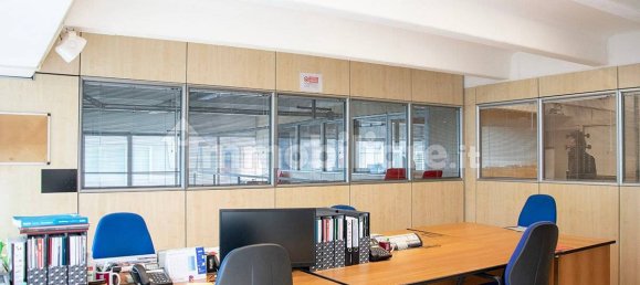 Escritório de 5 divisões em Capriolo, Italy N.º 13334 10