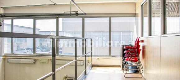 Escritório de 5 divisões em Capriolo, Italy N.º 13334 16