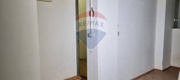 100m² Warehouse in Bari, Italy No. 155531 4