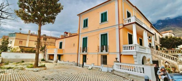 2 bedrooms Apartment in Cava de' Tirreni, Italy No. 332989 3