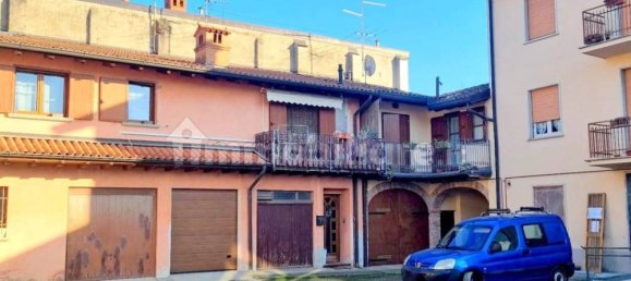 2 Schlafzimmer Wohnung in Bonate Sotto, Italy, Nr. 66276 3