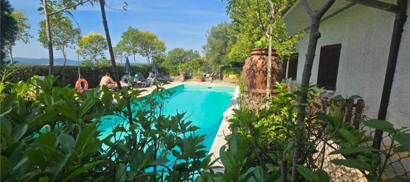 600m² Commercial property in Magione, Italy No. 270231 9