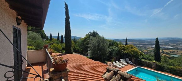 600m² Commercial property in Magione, Italy No. 270231 40