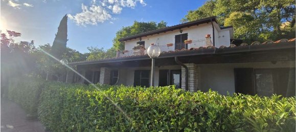 600m² Commercial property in Magione, Italy No. 270231 28