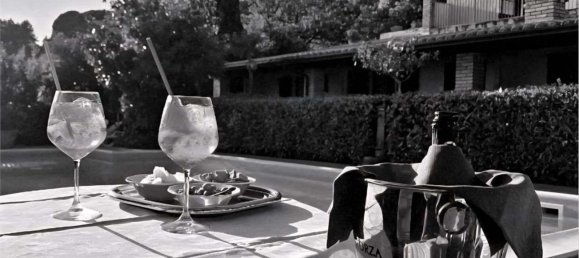 600m² Commercial property in Magione, Italy No. 270231 15