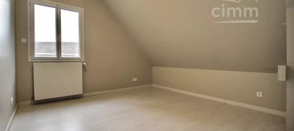 6 bedrooms House in Joue-les-Tours, France No. 52300 31