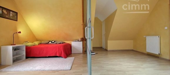 6 bedrooms House in Joue-les-Tours, France No. 52300 28