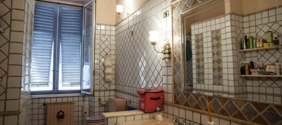 Apartamento de 4 divisões em Lucca, Italy N.º 11969 6