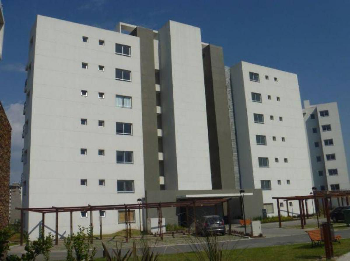 Studio in Tigre, Argentina No. 7264