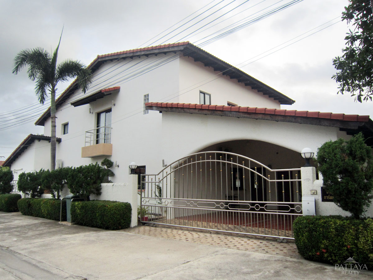 5 bedrooms Cafe / restaurant in Pattaya, Thailand No. 740