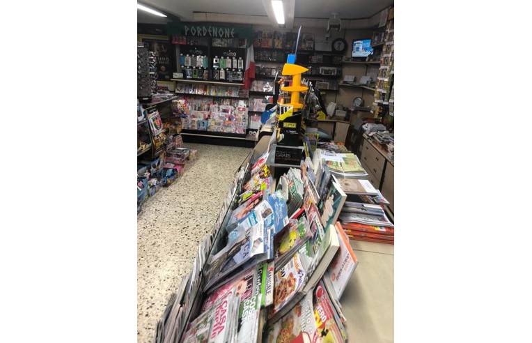 1-Zimmer Gewerbliche Immobilie in Pordenone, Italy, Nr. 254975