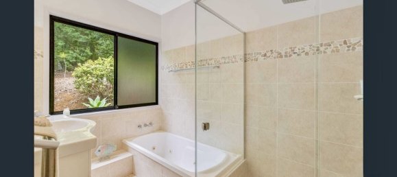 4 Schlafzimmer Haus in Banora Point, Australia, Nr. 339 8