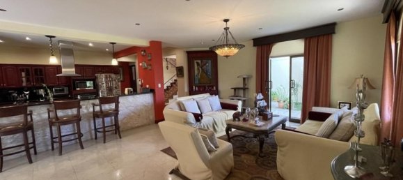 Casa de 5 dormitorios en San Antonio, Costa Rica No. 87 4