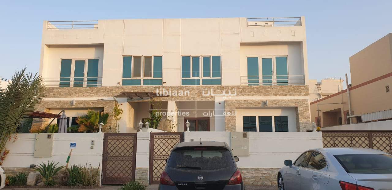 6 Schlafzimmer Property in As Sib, Oman, Nr. 265