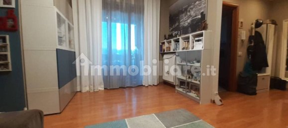 2 chambres Appartement à Garbagnate Milanese, Italy No. 374048 6